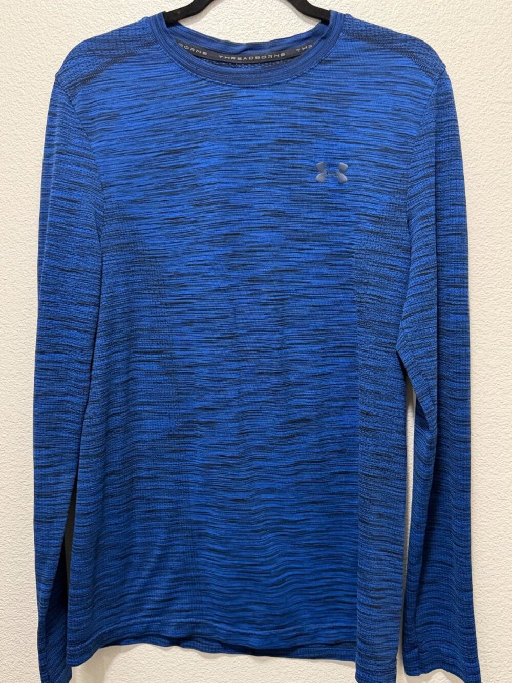 Under Armour men's Large long sleeve heat gear "threadborne" blue shirt